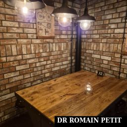 Table du restaurant Uhrwerk