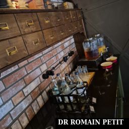Mets du petit déjeuner du restaurant Uhrwerk