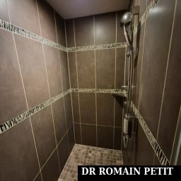 Douche de la chambre de l'hôtel Matamba
