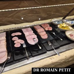 Mets du petit déjeuner de l'hôtel Matamba