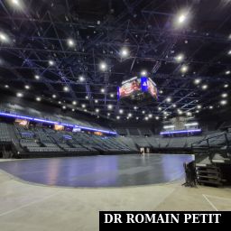 La salle vue depuis l'accès à la zone backstage interdite à la photo