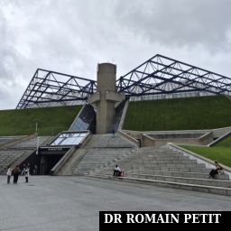 Accor Arena, entrée de la salle Phantom